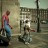 Человек-паук и ребёнок на улице